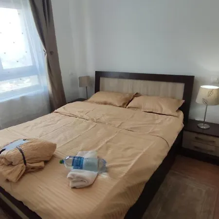 Homestay Lake View Bucharest